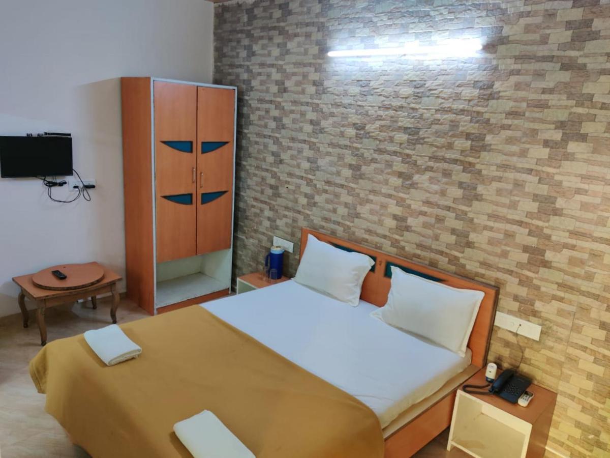 Rajdhani Resort 로나발라 외부 사진